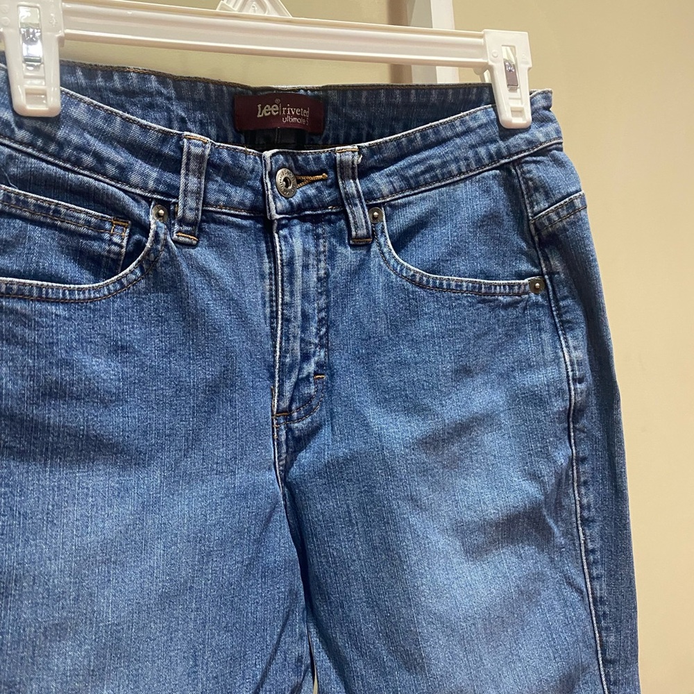 Lee Riveted Ultimate 5 Straight Leg Jeans – Women’s Size 6M-201 - Picture 2 of 7